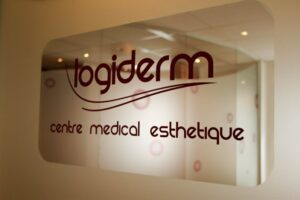 Centre Logiderm Bordeaux - Bordeaux logo. greffe de cheveux en France