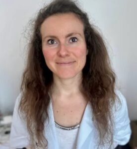 Dr. Camille Arnaud. Meilleurs Trichologues de France