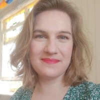 Dr. Claire Dupuis. meilleur clinique de greffe de cheveux en France