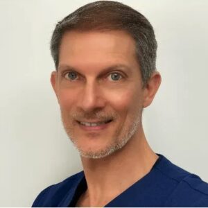 Dr.Fernando Duque Lessa Bastos