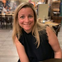 Dr. Sophie Moreau
