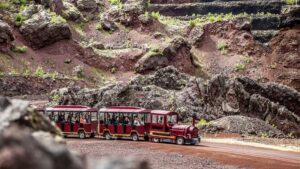 e Vulcania Tourist Train - Auvergne