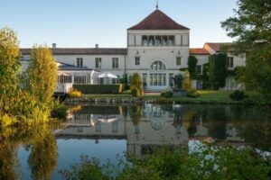 Hôtel les Sources de Caudalie - Martillac. hôtels avec piscine chauffée en France