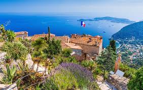 Côte d'Azur. sites naturels à couper le souffle