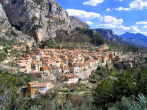 Moustiers-Sainte-Marie, Alpes-de-Haute-Provence