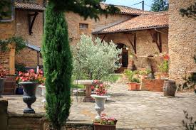 Le Domaine de Bénévent, Bénévent-l'Abbaye