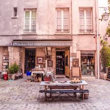 Le Village Saint-Paul (Paris)