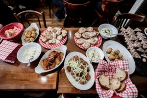 Goûter aux Plaisirs de la Gastronomie Lyonnaise